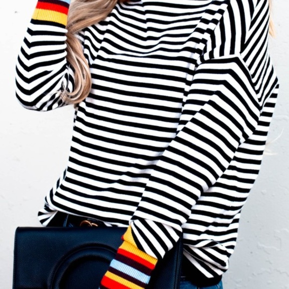 Coolest sweater ever - Picture 3 of 6